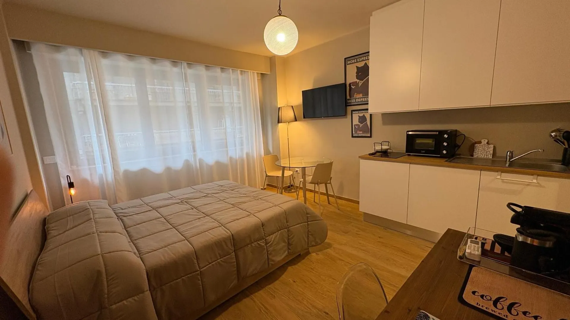 Alga Studio Flat Bari Italy