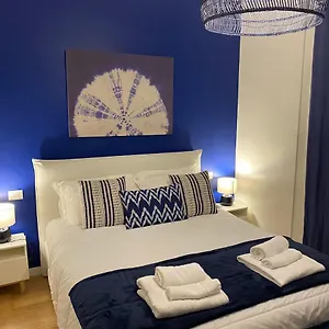 Futura Exclusive 3 Apartment