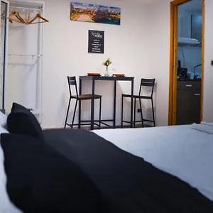 Appartamento Manzoni 10, Bari