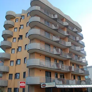 Otel Campus, Bari
